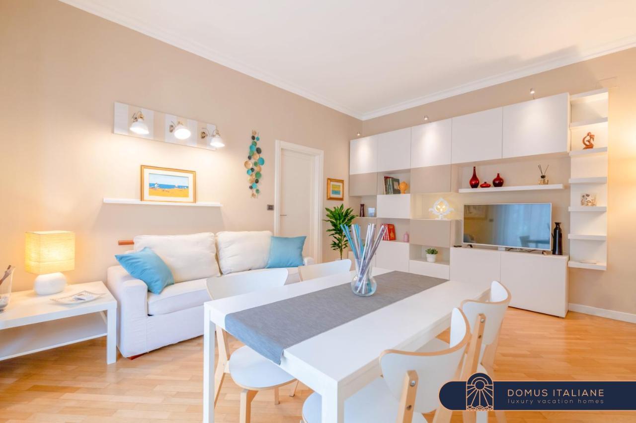 Modern Apartment To Relax In The City Center Bari Luaran gambar