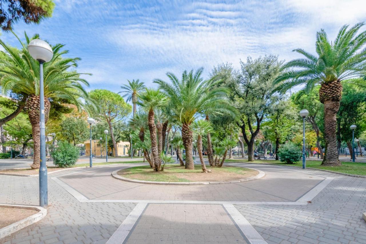 Modern Apartment To Relax In The City Center Bari Luaran gambar